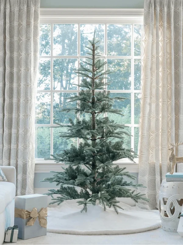 9KingNobleFir 9' King Noble Fir Artificial Christmas Tree with 700 Warm White LED Lights