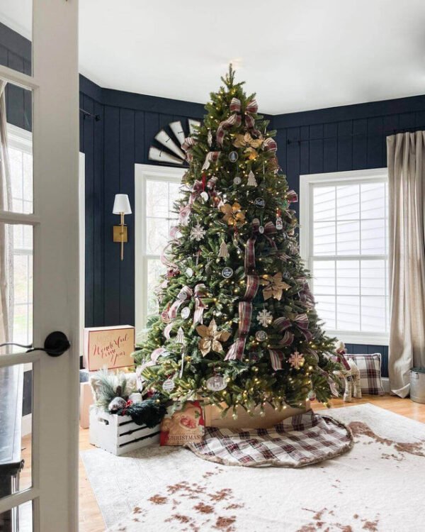10' Queen Flock® Artificial Christmas Tree with 1300 Warm White LED Lights