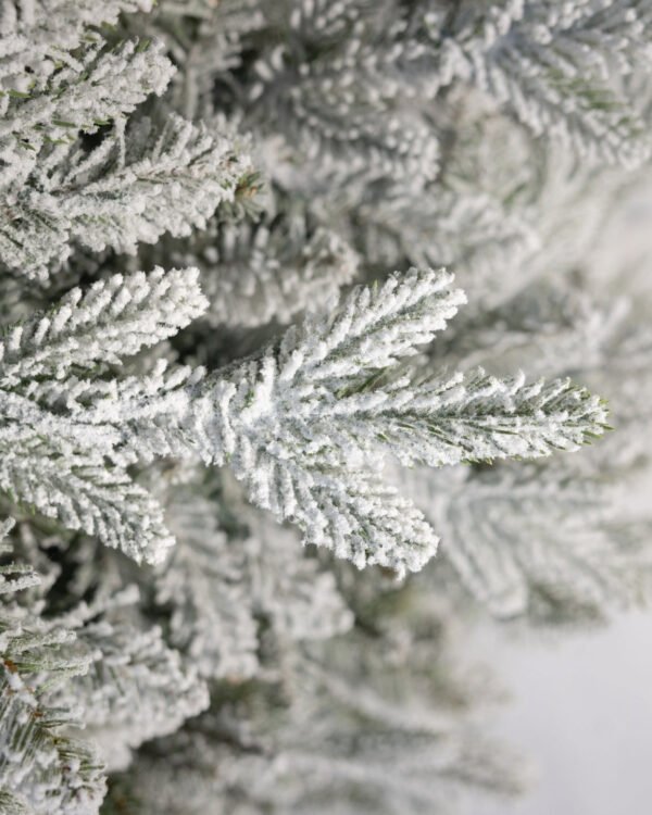 7.5' Queen Flock® Slim Artificial Christmas Tree With 650 Warm White LED Lights